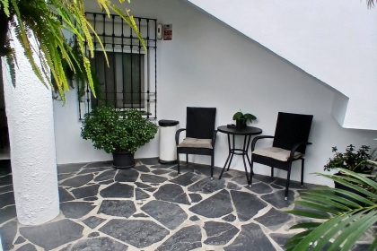 979e2afb138a2fd0ec7a85c542506440 - 21