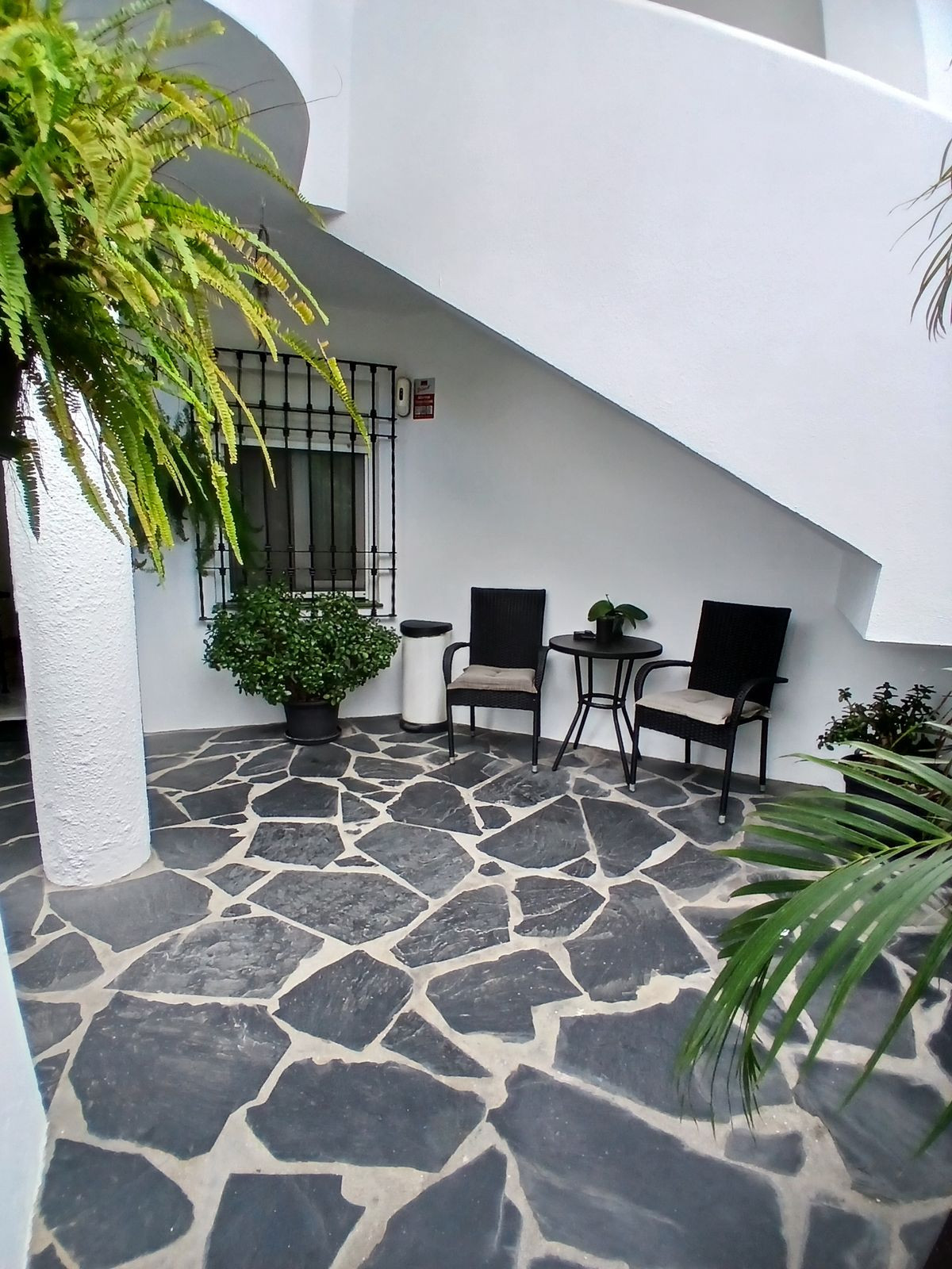 979e2afb138a2fd0ec7a85c542506440 - 21