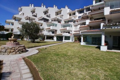 979e2afb138a2fd0ec7a85c542506440 - 3