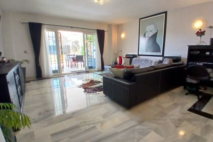 979e2afb138a2fd0ec7a85c542506440 - 6