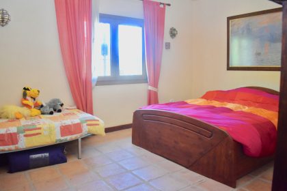 98501721ce816827f7d2470d5636589d - 12