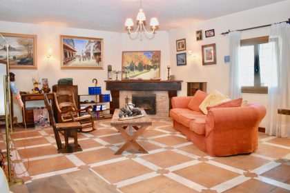 98501721ce816827f7d2470d5636589d - 6