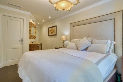 98b7db5c6725403b5000922a4a3ba5b8 - 20