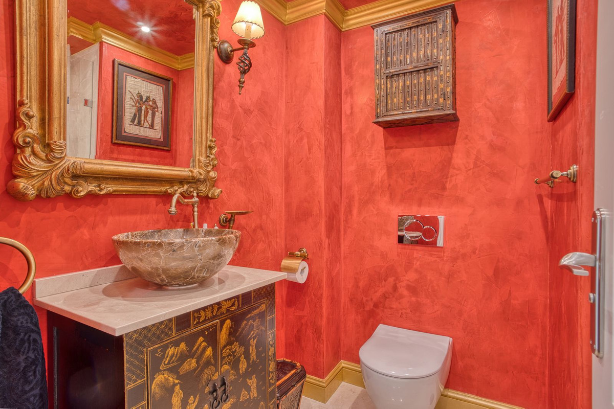 98b7db5c6725403b5000922a4a3ba5b8 - 25