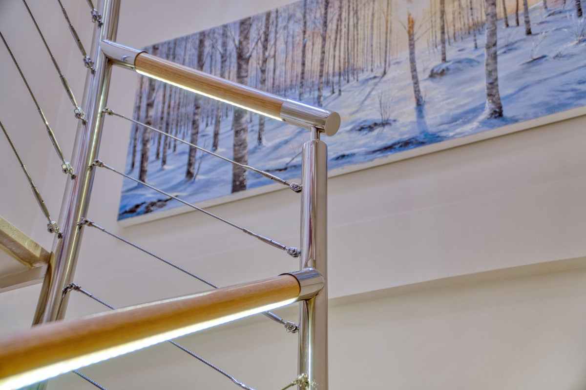 98b7db5c6725403b5000922a4a3ba5b8 - 36