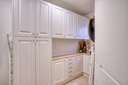 98b7db5c6725403b5000922a4a3ba5b8 - 39