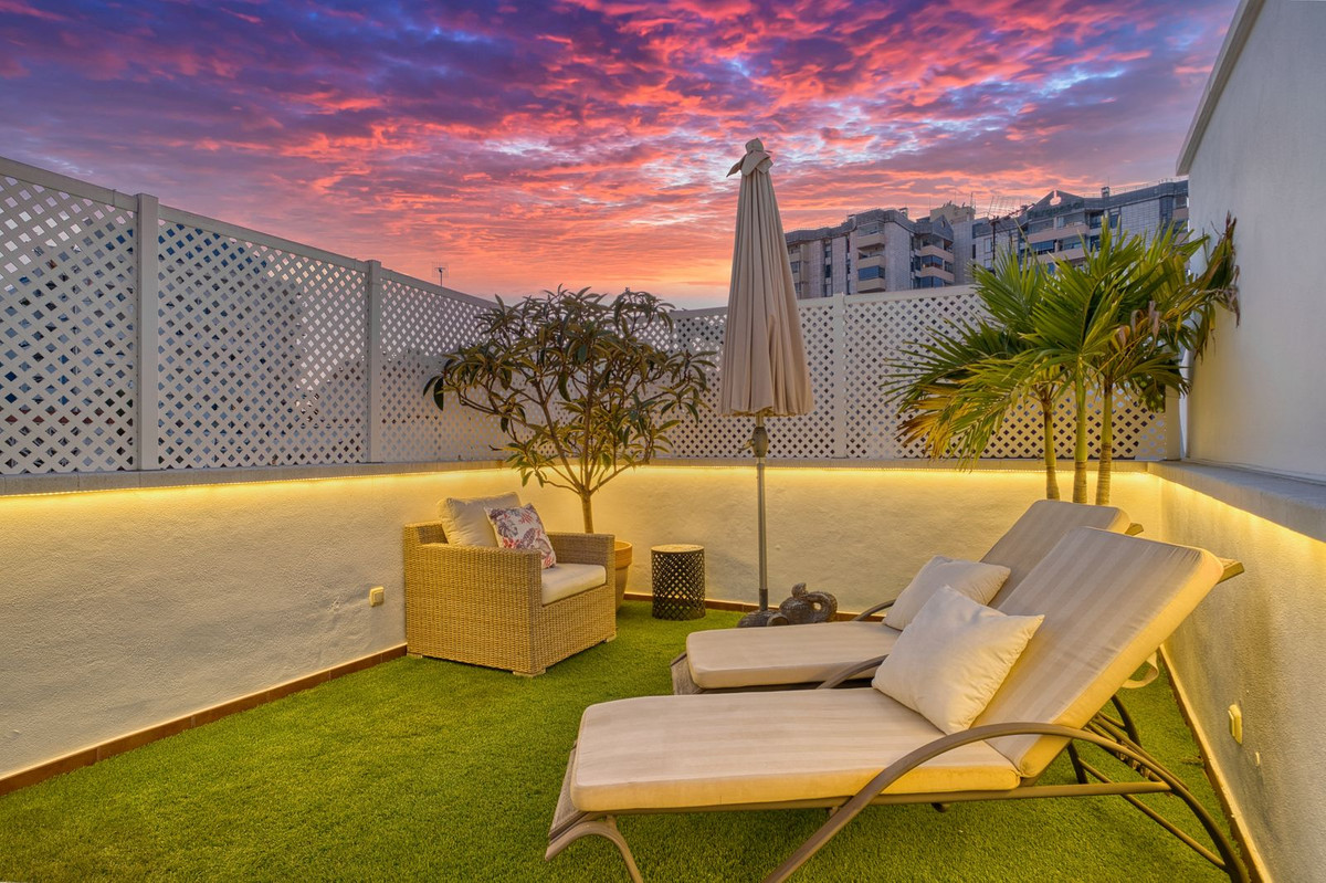 98b7db5c6725403b5000922a4a3ba5b8 - 41