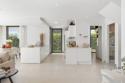 98bee43a34c1ff555042180e33a2aa95 - 14