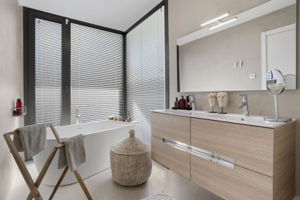 98bee43a34c1ff555042180e33a2aa95 - 26