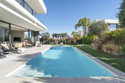 98bee43a34c1ff555042180e33a2aa95 - 3