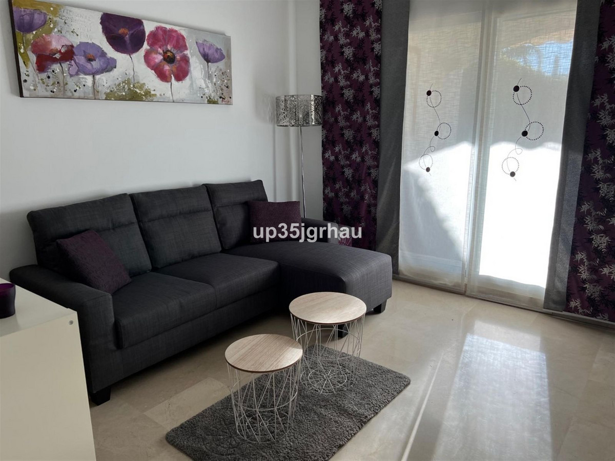 993b15c1b28ea8b6a7ffef3f47965845 - 26