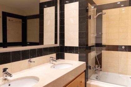 995e8ca336a3453dea5cd28b90adac17 - 10