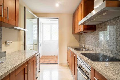 995e8ca336a3453dea5cd28b90adac17 - 3