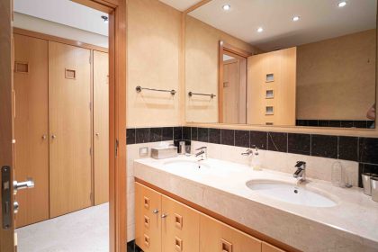 995e8ca336a3453dea5cd28b90adac17 - 6