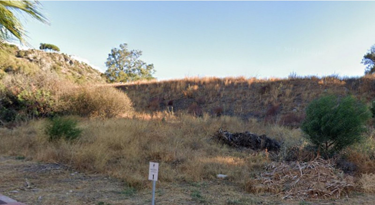 999f8880a9a9baeba8af99fbb7736b95 - 15