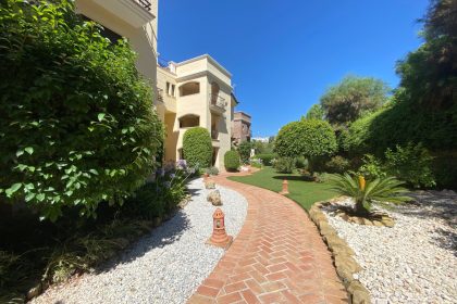 99a1b8ab31090215e5b161adb7102744 - 11