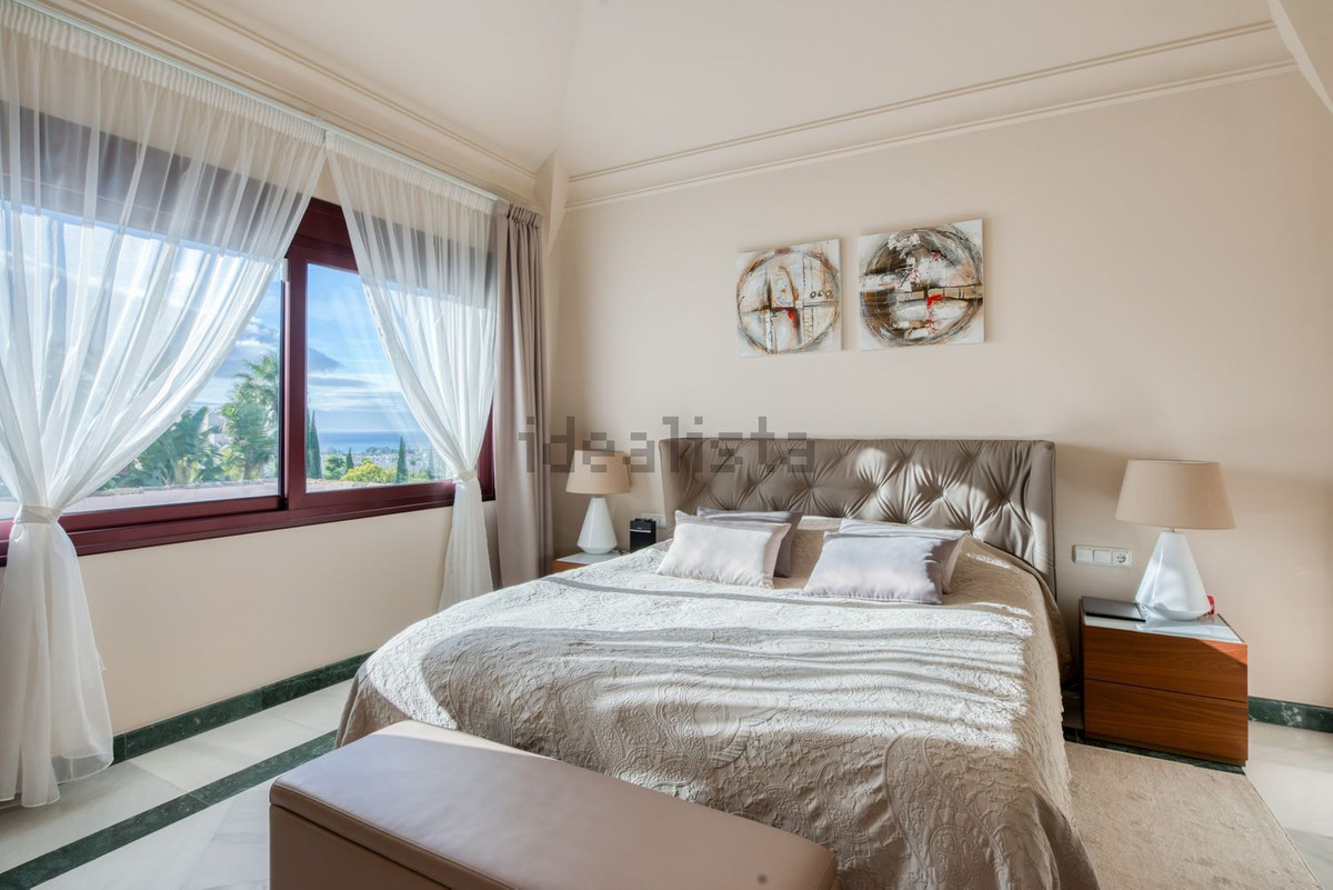 99b09a274f80426c46ccb3ac07bcc7b7 - 5