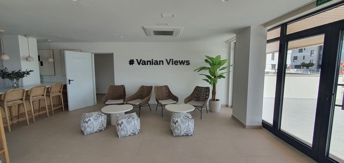 99e0892fbd961d4c2e6418a18bfa5706 - 24