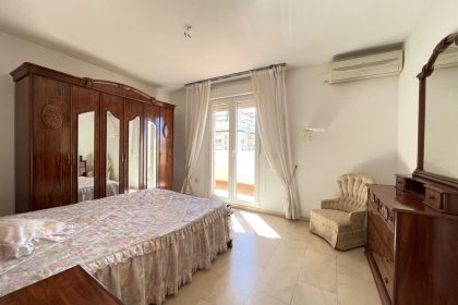 99fc01324461de5ba77a7c416fc2b036 - 11