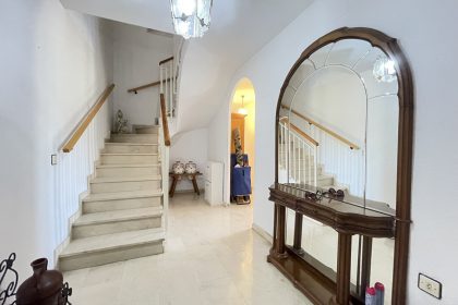 99fc01324461de5ba77a7c416fc2b036 - 19