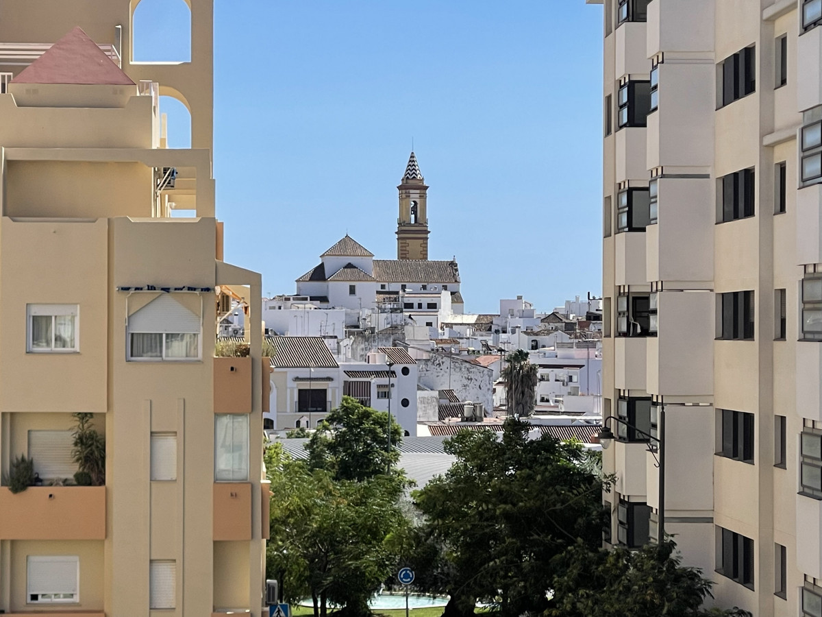 99fc01324461de5ba77a7c416fc2b036 - 22