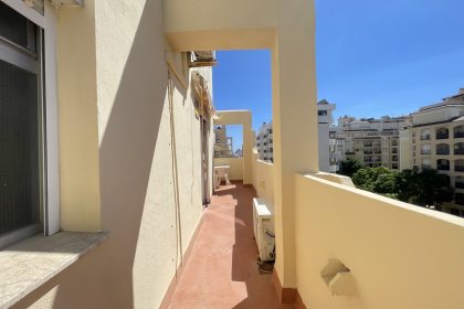 99fc01324461de5ba77a7c416fc2b036 - 24