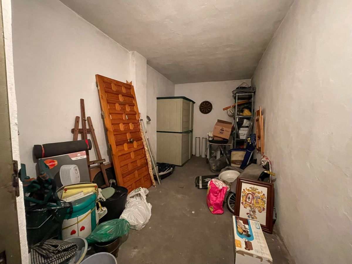 99fc01324461de5ba77a7c416fc2b036 - 30