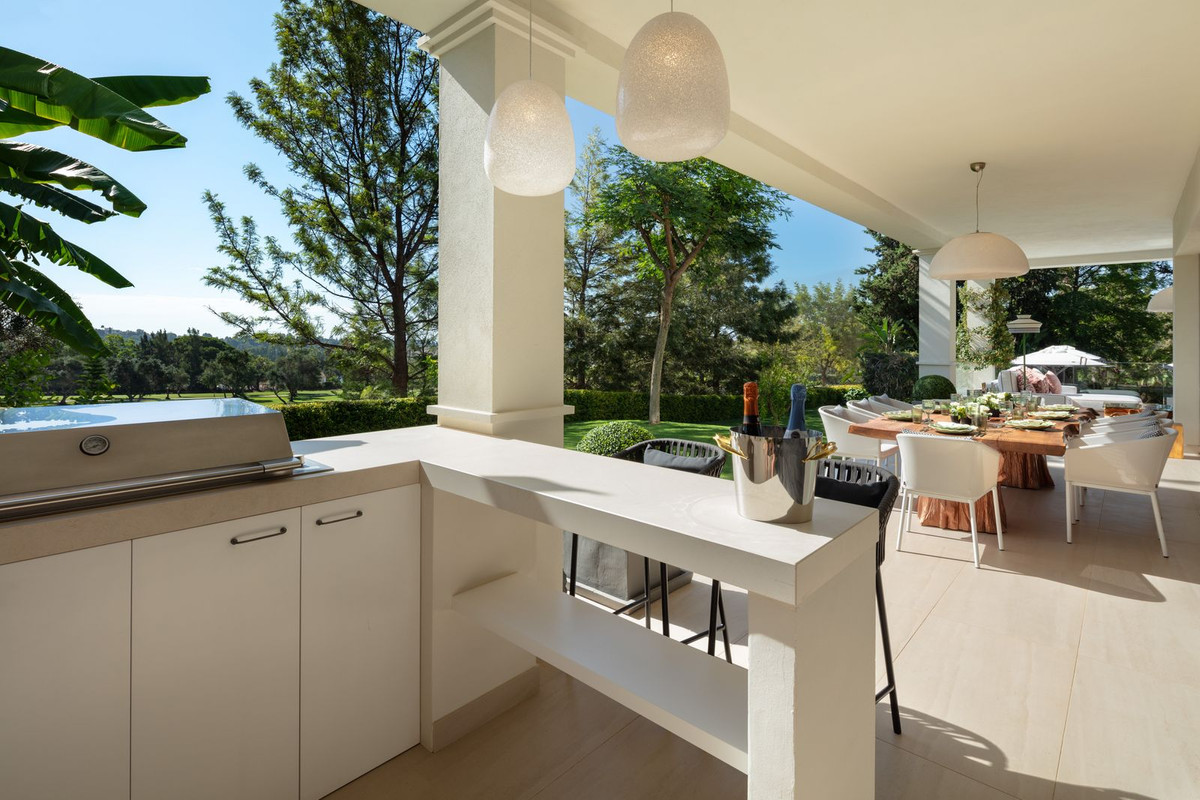 9ab6673f92c61fdece7f06995f5b7ac4 - 12