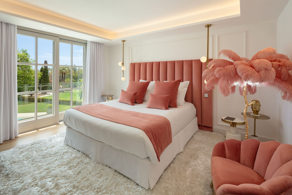 9ab6673f92c61fdece7f06995f5b7ac4 - 24