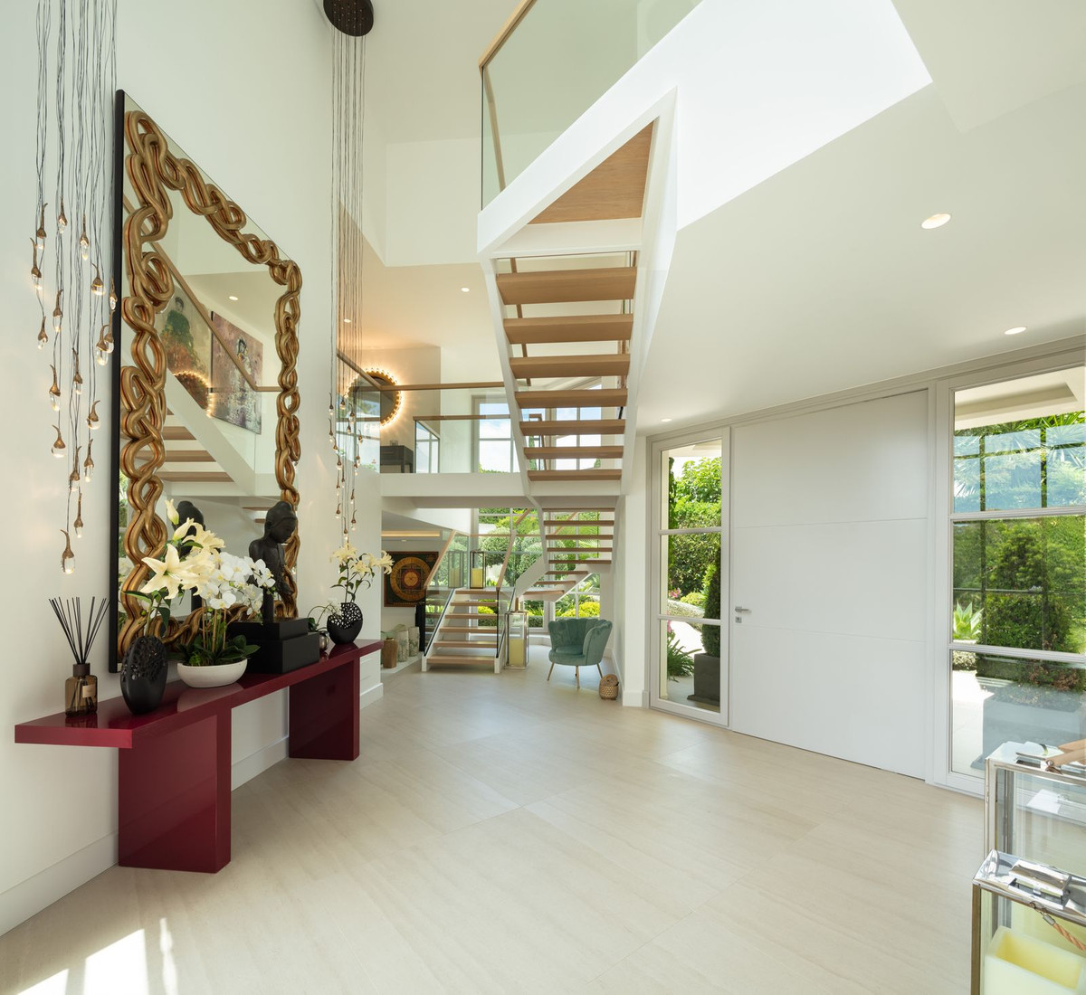 9ab6673f92c61fdece7f06995f5b7ac4 - 28