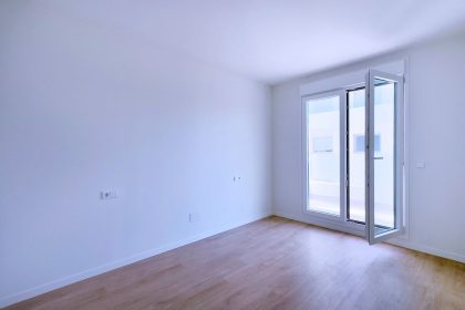 9abd767974b7246db946a39d8abe9b6e - 15