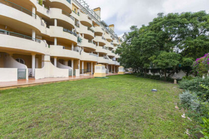 9ad9d41c29c25bcb7195bb02925c05df - 50