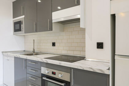 9ad9d41c29c25bcb7195bb02925c05df - 56