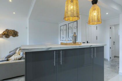 9ad9d41c29c25bcb7195bb02925c05df - 7