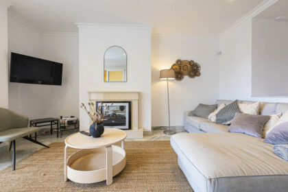 9ad9d41c29c25bcb7195bb02925c05df - 8