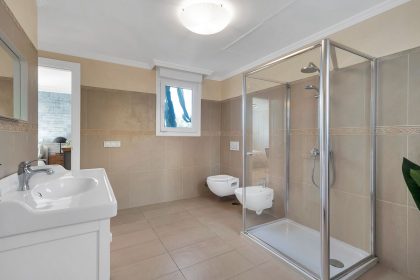 9b174fc390e0b9cb26941f08f762930b - 44