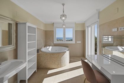 9b174fc390e0b9cb26941f08f762930b - 64