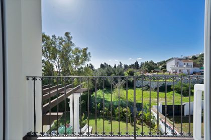 9b174fc390e0b9cb26941f08f762930b - 71