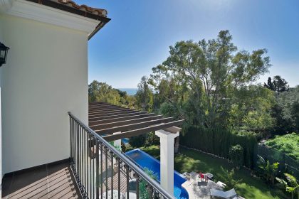 9b174fc390e0b9cb26941f08f762930b - 72