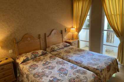 9b389e3c1d19ba60558271deb59b55ad - 18