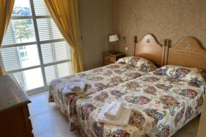 9b389e3c1d19ba60558271deb59b55ad - 19