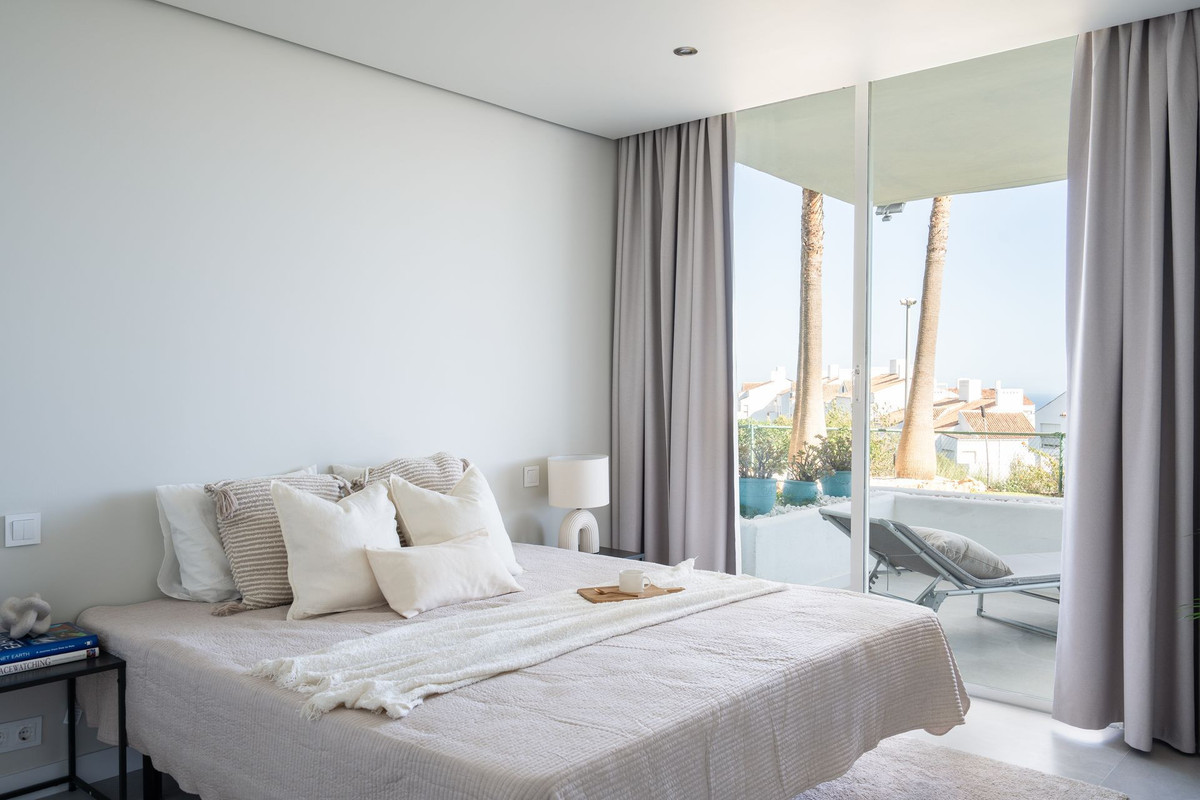 9bdbd2b11f3118ed9ce3e589e3d9604f - 10