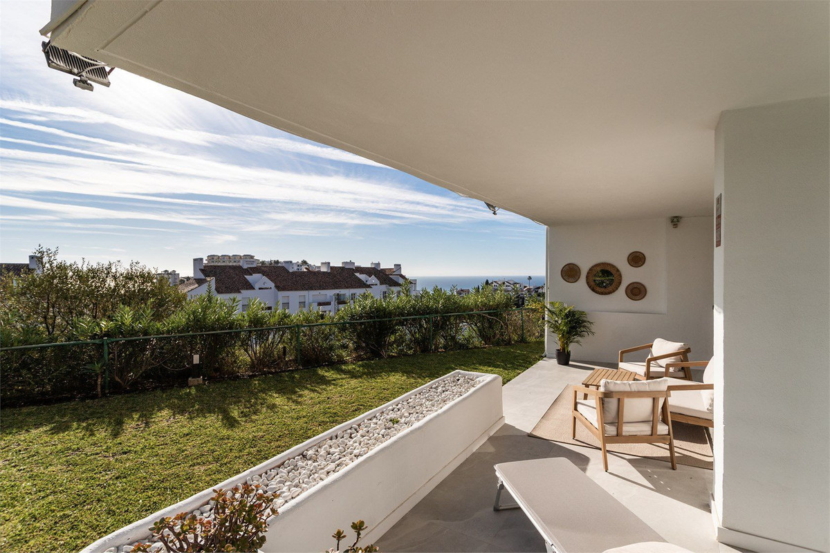 9bdbd2b11f3118ed9ce3e589e3d9604f - 18