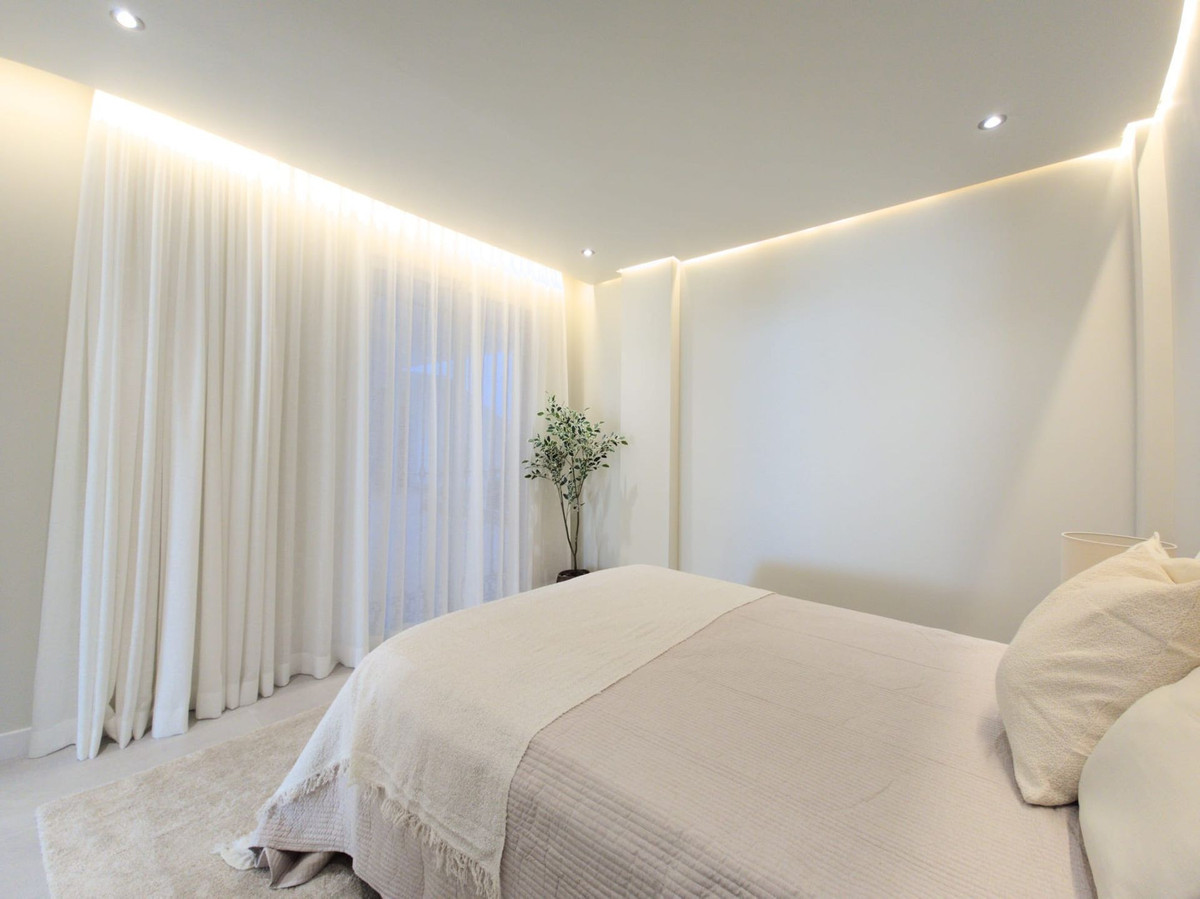 9bdbd2b11f3118ed9ce3e589e3d9604f - 21