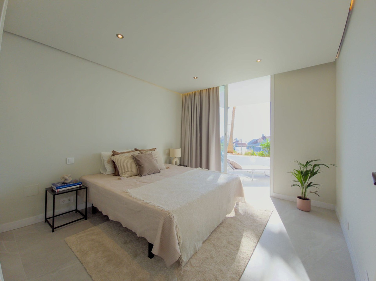 9bdbd2b11f3118ed9ce3e589e3d9604f - 27