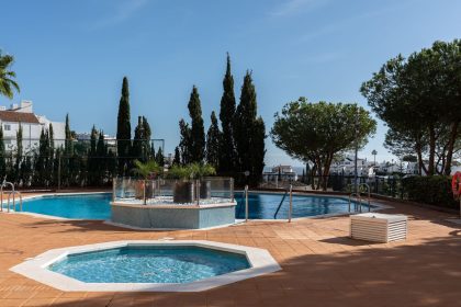 9bdbd2b11f3118ed9ce3e589e3d9604f - 37