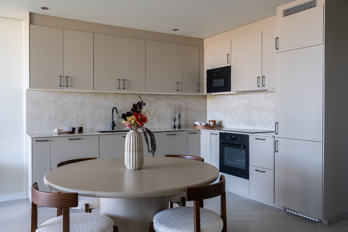 9bdbd2b11f3118ed9ce3e589e3d9604f - 6