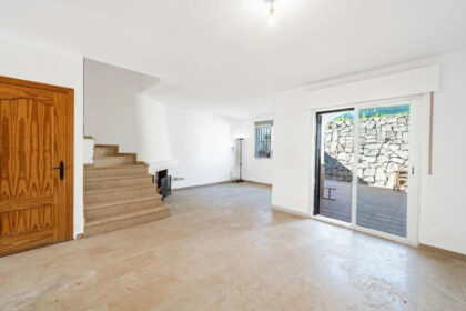 9c0322cf268d1108b026874bbfccaff8 - 9