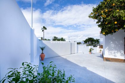 9c1264ce2443433fb1cb4dab2d735a3e - 42