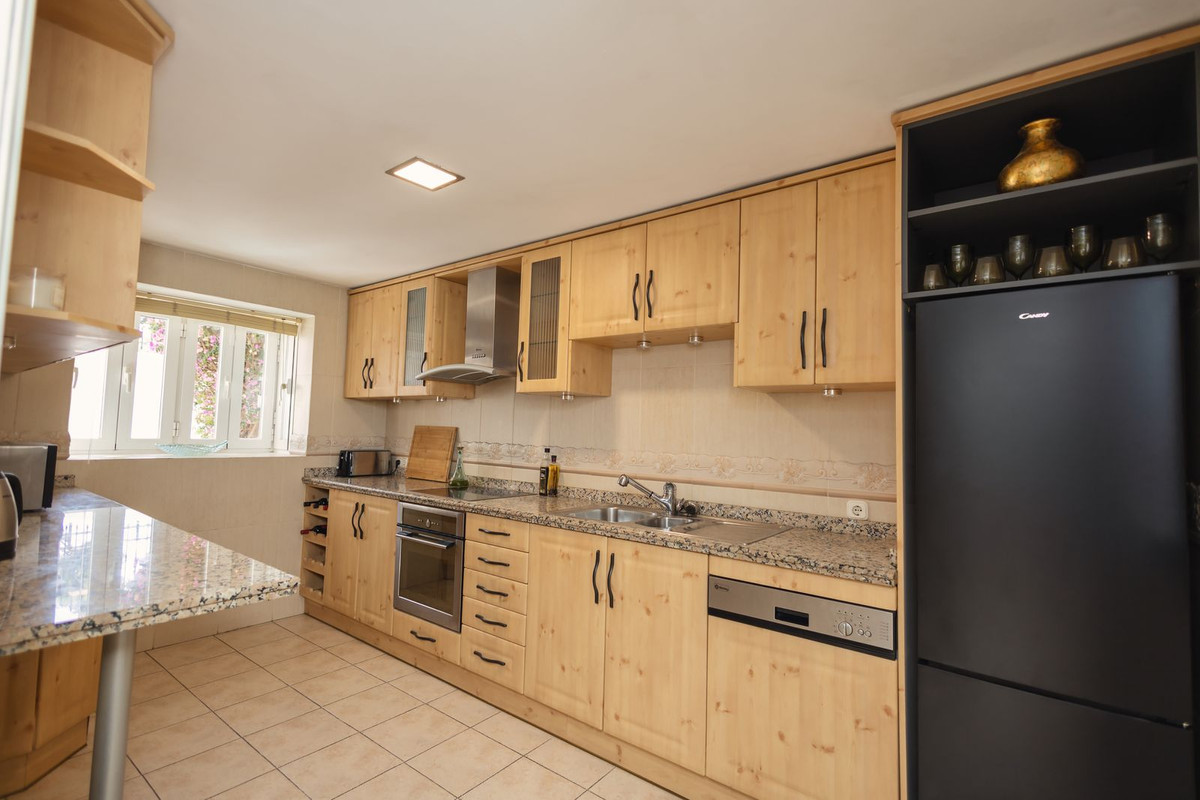 9c173eac707c3ddf0bfb5f4d0c773715 - 7